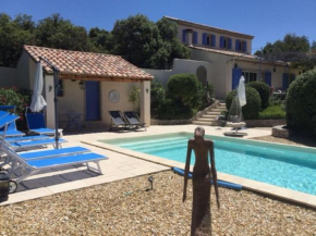 Villa in Villes-sur-Auzon with Pool